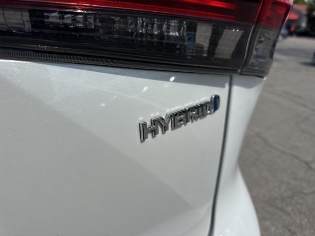 used 2023 Toyota Highlander Hybrid car, priced at $31,888