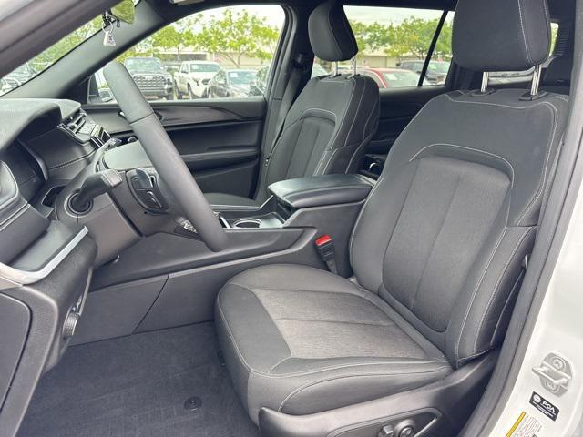 used 2025 Jeep Grand Cherokee L car, priced at $35,988