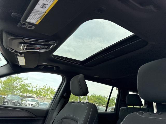 used 2025 Jeep Grand Cherokee L car, priced at $35,988