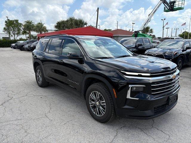 used 2024 Chevrolet Traverse car, priced at $40,488