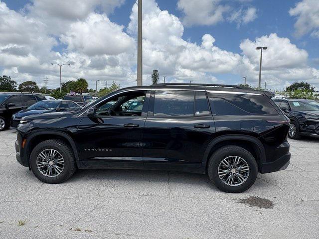 used 2024 Chevrolet Traverse car, priced at $40,488