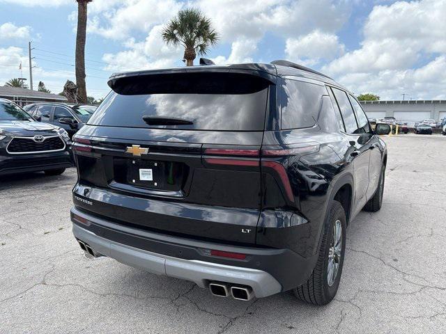 used 2024 Chevrolet Traverse car, priced at $40,488