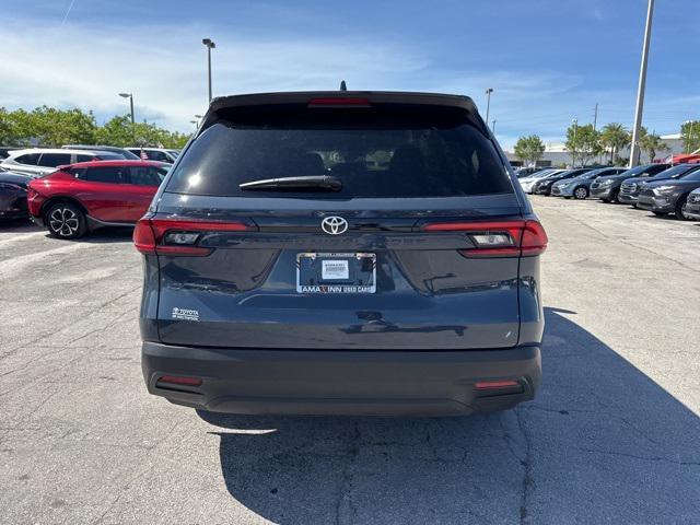 used 2025 Toyota Grand Highlander car, priced at $50,888