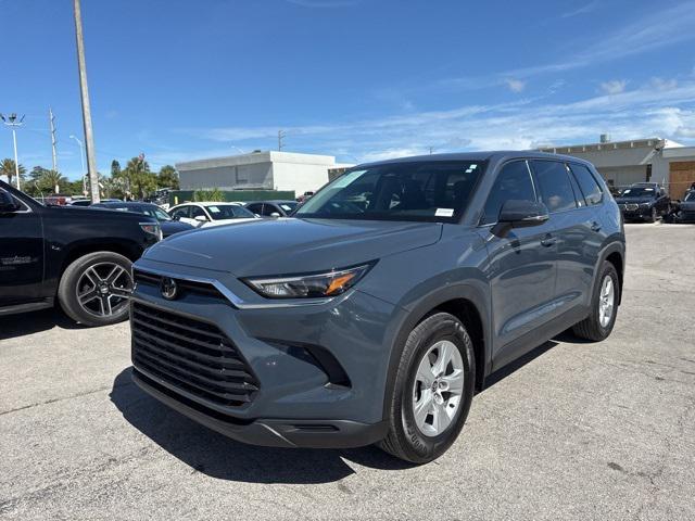 used 2025 Toyota Grand Highlander car, priced at $50,888