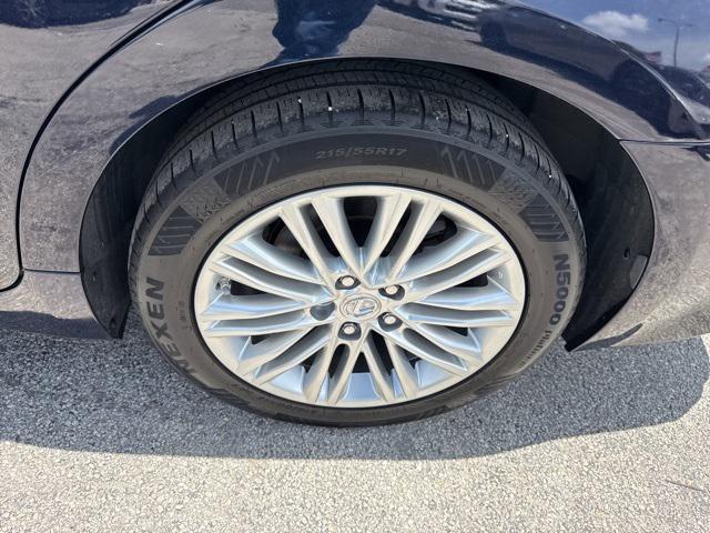 used 2018 Lexus ES 350 car, priced at $22,888