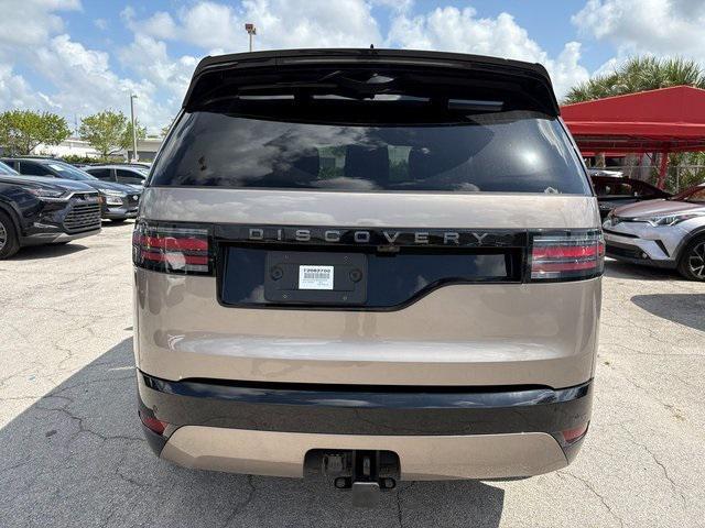 used 2024 Land Rover Discovery car, priced at $51,888