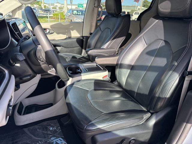 used 2022 Chrysler Pacifica car, priced at $21,988