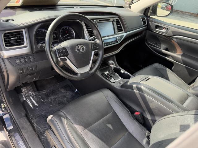 used 2017 Toyota Highlander car, priced at $23,988