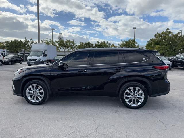 used 2020 Toyota Highlander car, priced at $35,988