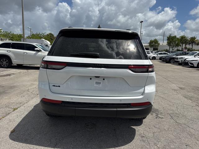 used 2024 Jeep Grand Cherokee car, priced at $36,988