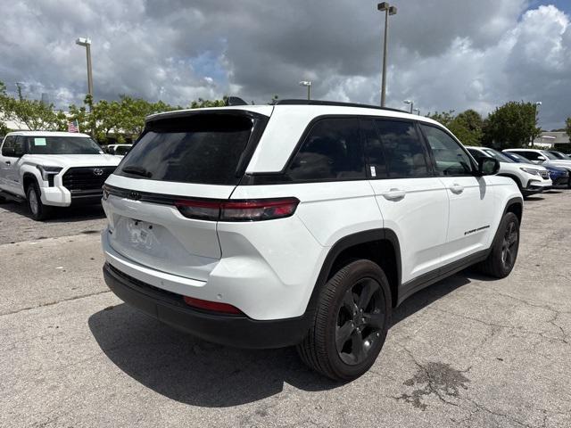 used 2024 Jeep Grand Cherokee car, priced at $36,988