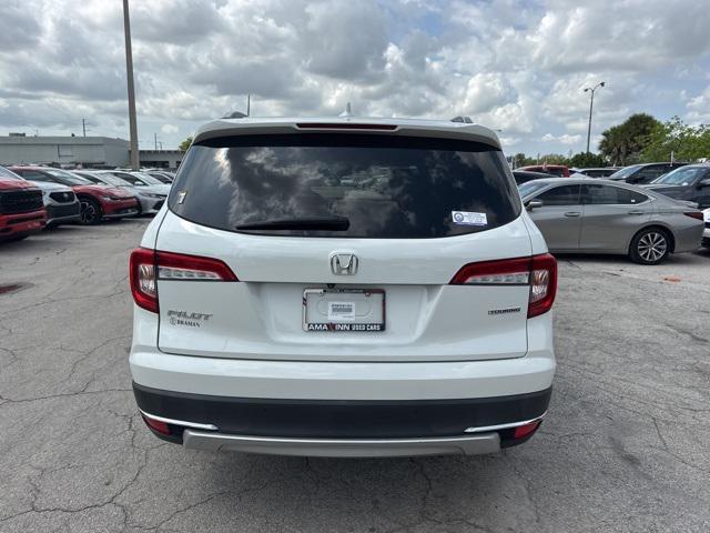 used 2022 Honda Pilot car, priced at $27,888