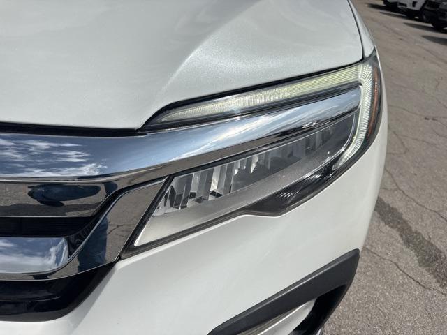 used 2022 Honda Pilot car, priced at $27,888