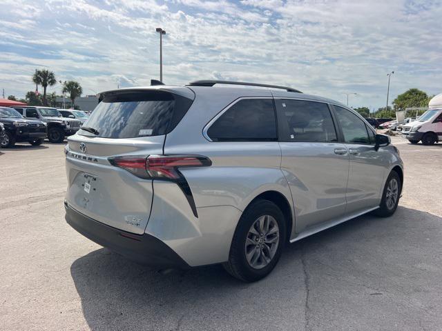 used 2022 Toyota Sienna car, priced at $37,888