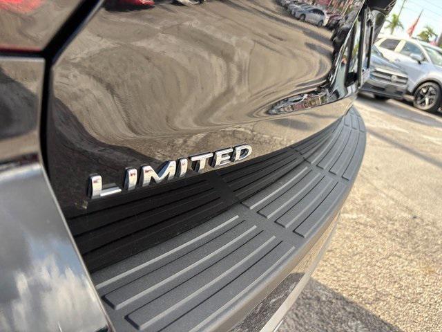 used 2024 Ford Expedition car, priced at $57,888