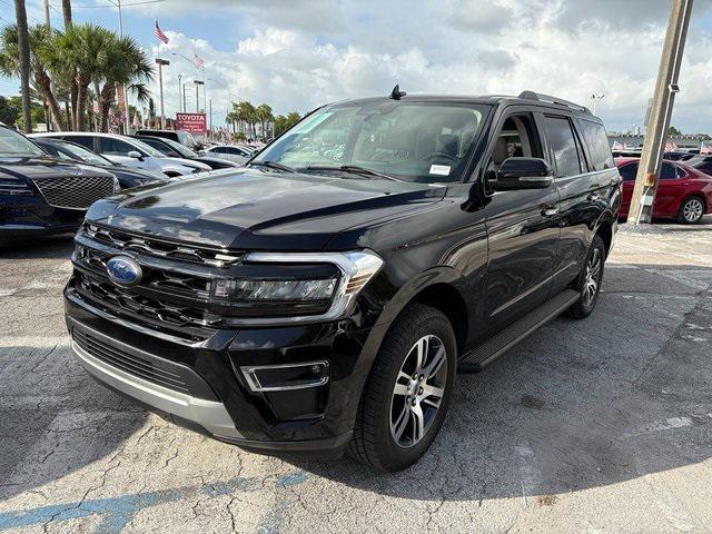used 2024 Ford Expedition car, priced at $57,888