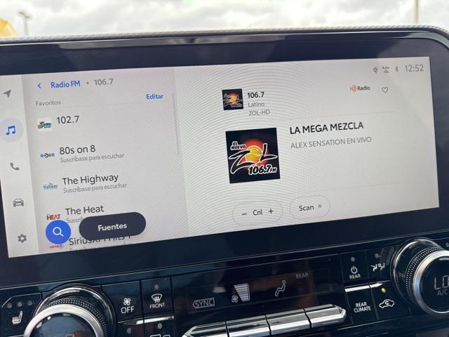 used 2024 Toyota Highlander car, priced at $46,888