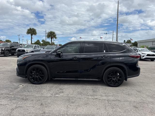 used 2024 Toyota Highlander car, priced at $46,888