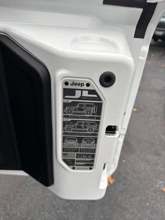 new 2026 Jeep Wrangler car, priced at $60,679