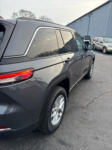 new 2024 Jeep Grand Cherokee car, priced at $35,465