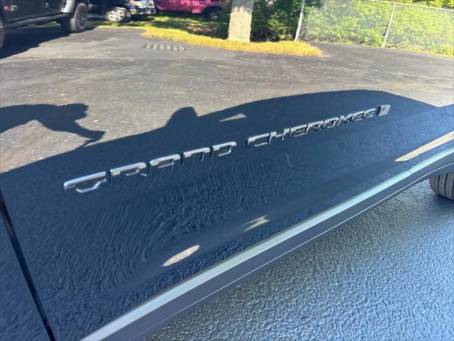 new 2025 Jeep Grand Cherokee car, priced at $42,699