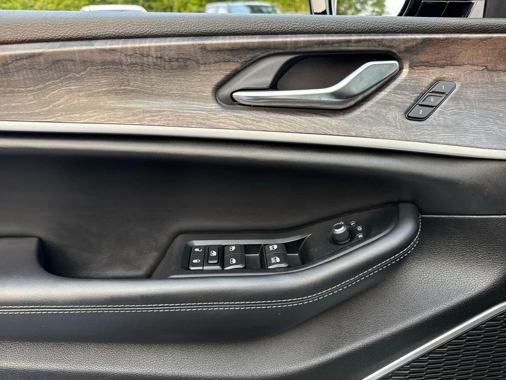 used 2024 Jeep Grand Cherokee 4xe car, priced at $35,988