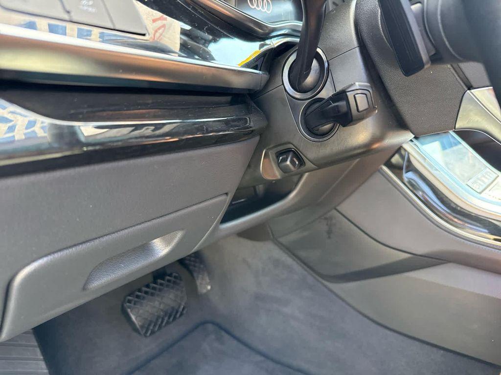 used 2023 Audi Q7 car, priced at $42,359