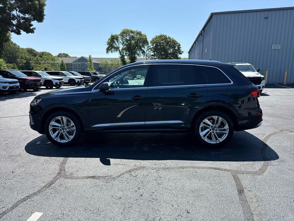 used 2023 Audi Q7 car, priced at $42,359