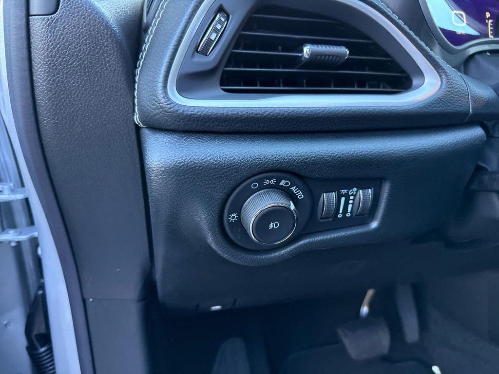new 2026 Chrysler Pacifica car, priced at $46,198