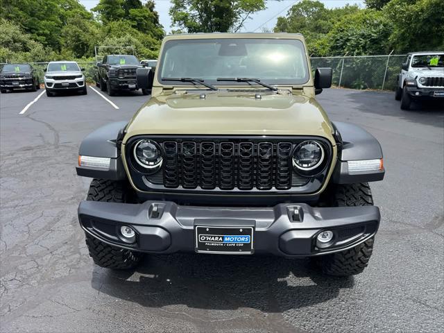 new 2025 Jeep Wrangler car, priced at $45,677