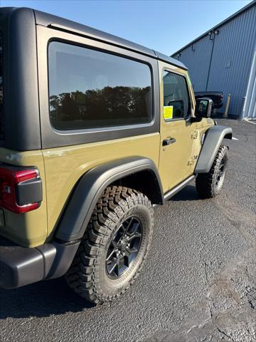 new 2025 Jeep Wrangler car, priced at $45,677