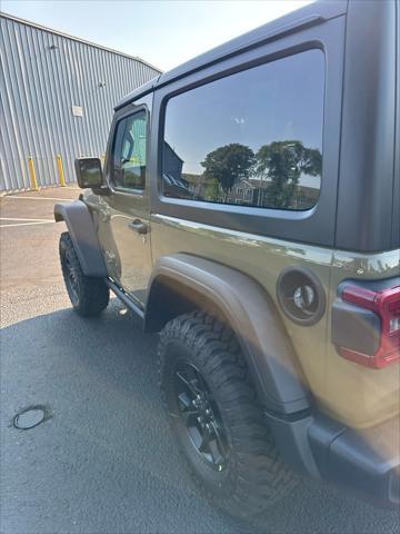 new 2025 Jeep Wrangler car, priced at $45,677