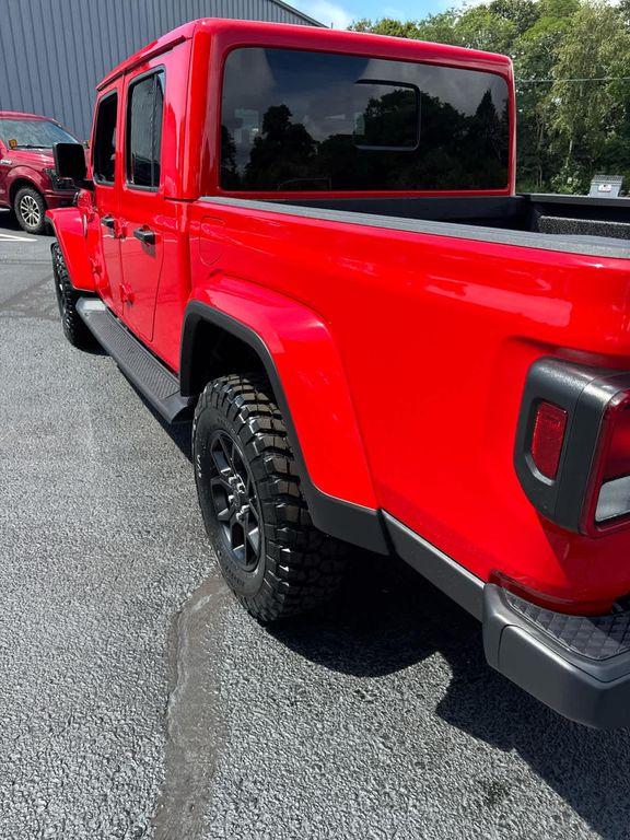 new 2025 Jeep Gladiator car, priced at $43,508