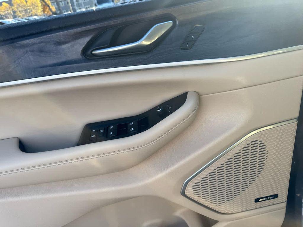 used 2023 Jeep Grand Cherokee 4xe car, priced at $32,177