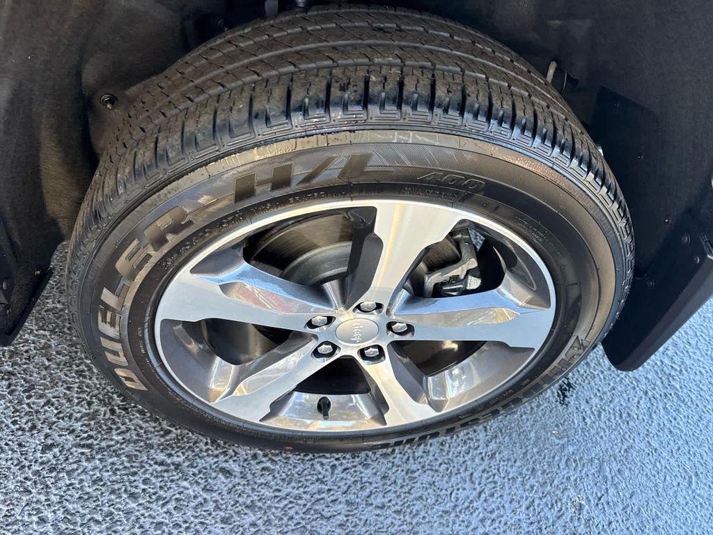 used 2023 Jeep Grand Cherokee 4xe car, priced at $32,177