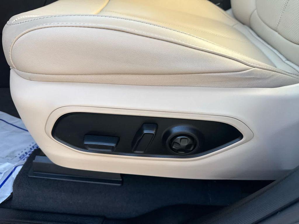 used 2023 Jeep Grand Cherokee 4xe car, priced at $32,177