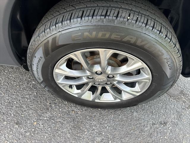 used 2019 Jeep Cherokee car, priced at $18,753