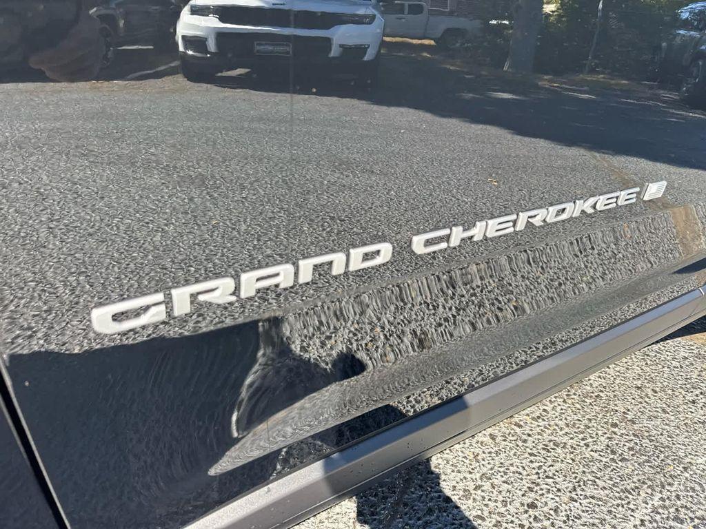 new 2025 Jeep Grand Cherokee car, priced at $46,306