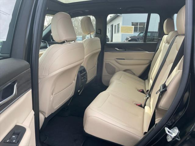 new 2025 Jeep Grand Cherokee car, priced at $47,510