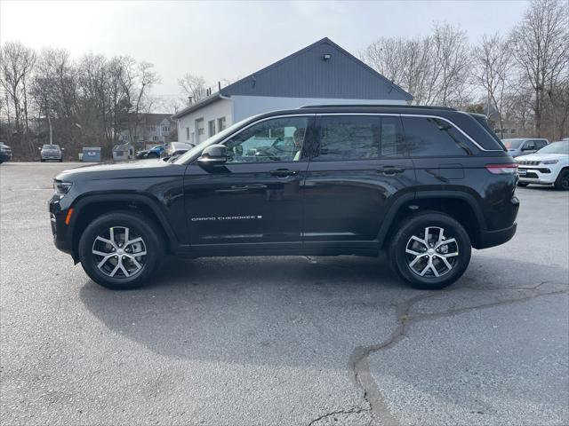 new 2025 Jeep Grand Cherokee car, priced at $47,510