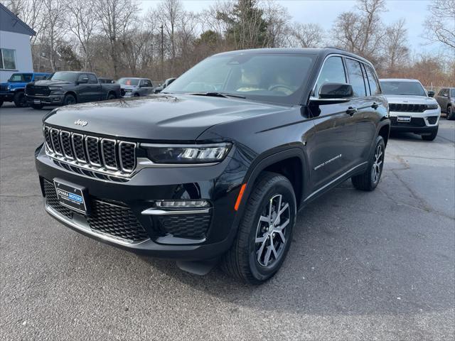 new 2025 Jeep Grand Cherokee car, priced at $47,510