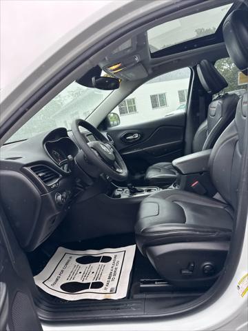 used 2022 Jeep Cherokee car, priced at $32,454