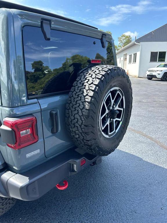 new 2025 Jeep Wrangler car, priced at $61,960