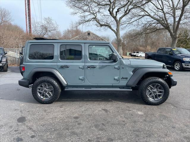 new 2025 Jeep Wrangler car, priced at $46,601