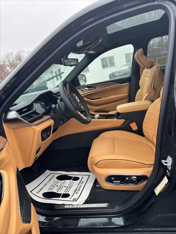 new 2025 Jeep Grand Cherokee car, priced at $66,612