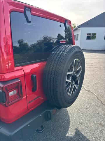 new 2025 Jeep Wrangler car, priced at $55,375