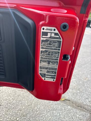 new 2025 Jeep Wrangler car, priced at $55,375