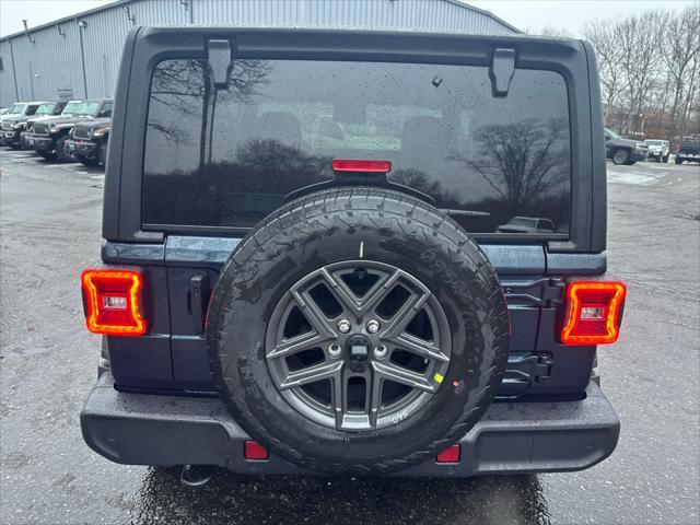 new 2025 Jeep Wrangler car, priced at $44,595