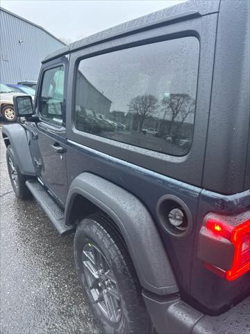 new 2025 Jeep Wrangler car, priced at $43,375