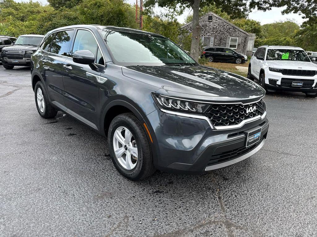 used 2023 Kia Sorento car, priced at $27,984